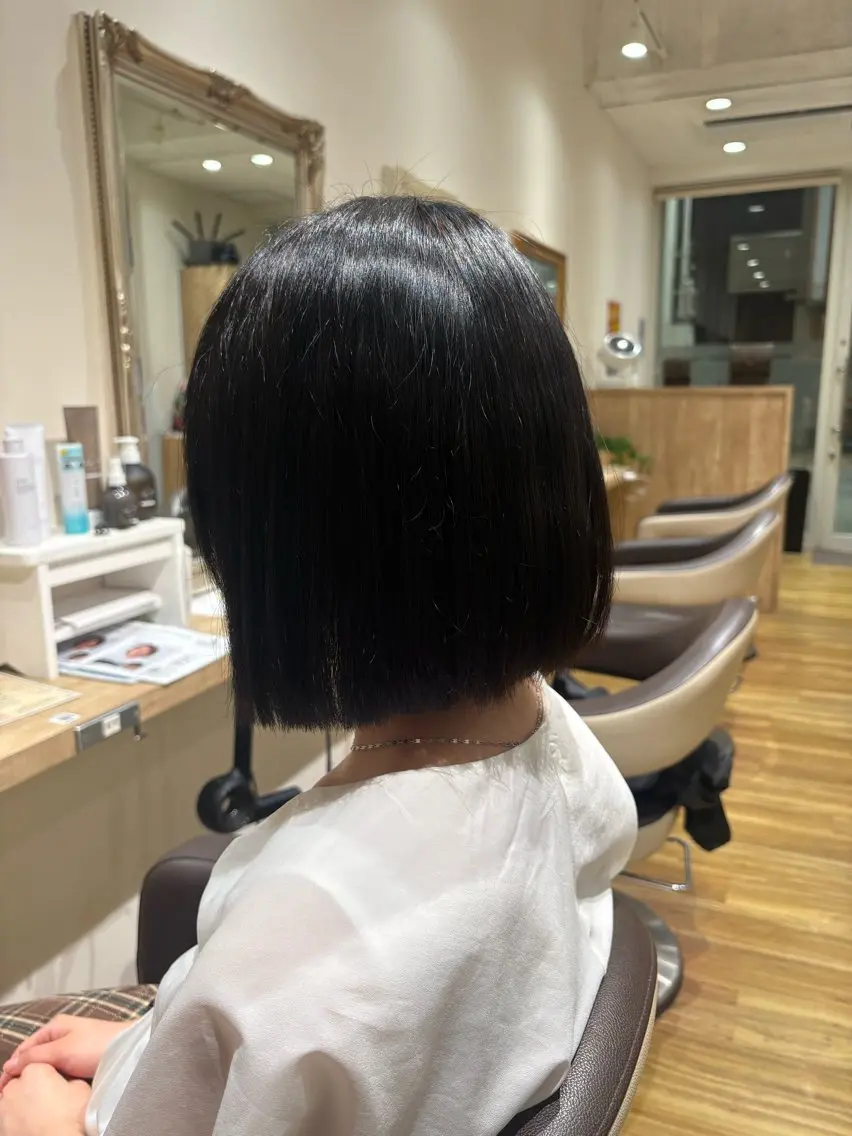 ショート ボブ 阪間 遼平のヘアスタイル