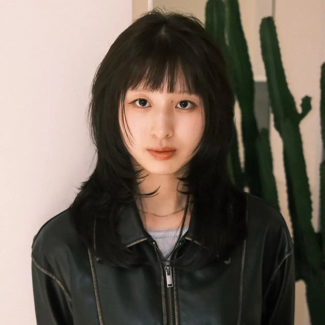 セミロング カラー 透明感カラー 髪質改善 レイヤーカット 小顔カット トリートメント カット ヘアカラー 宮内大輔 /レイヤー/艶カラーのヘアスタイル