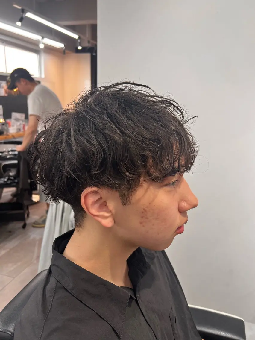 ショート カット パーマ メンズカット、パーマ 特化🔥🌊瀬川竜生のヘアスタイル