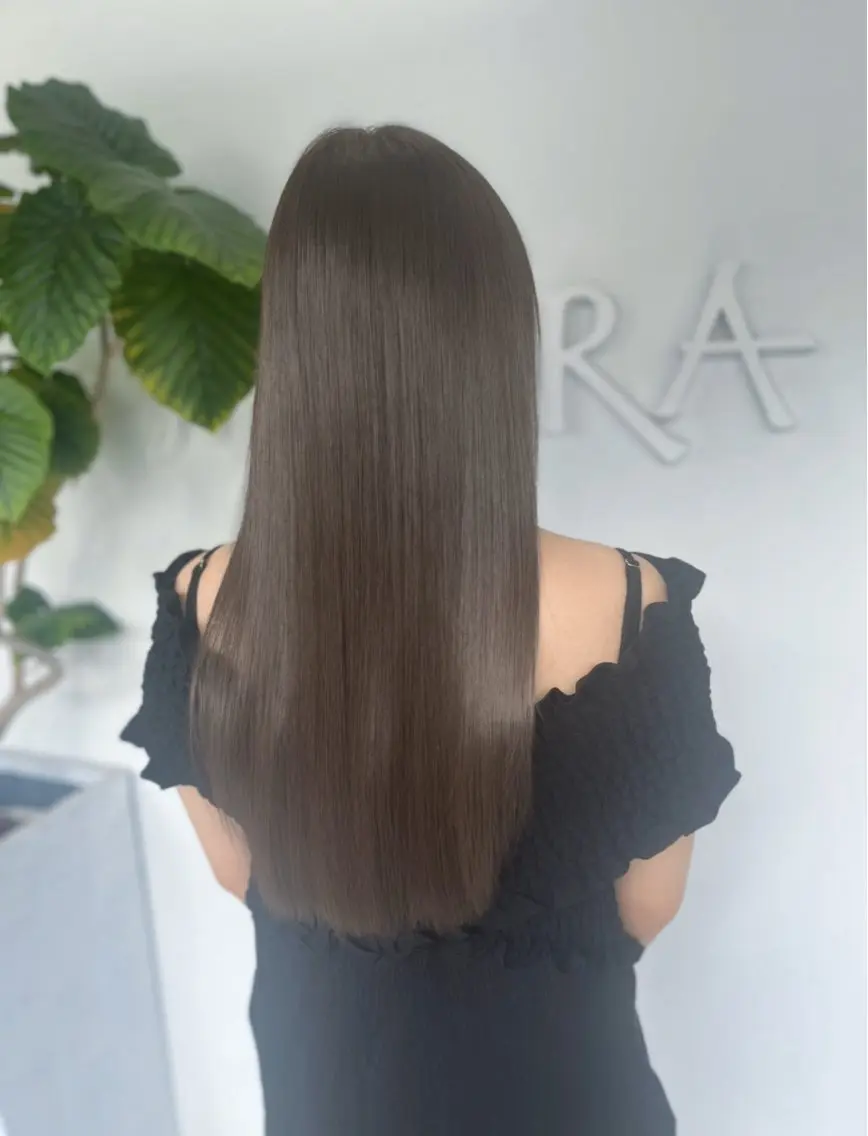 ロング カラー カット ヘアカラー トリートメント 透明感カラー／ 艶感カラー／RAMUのヘアスタイル