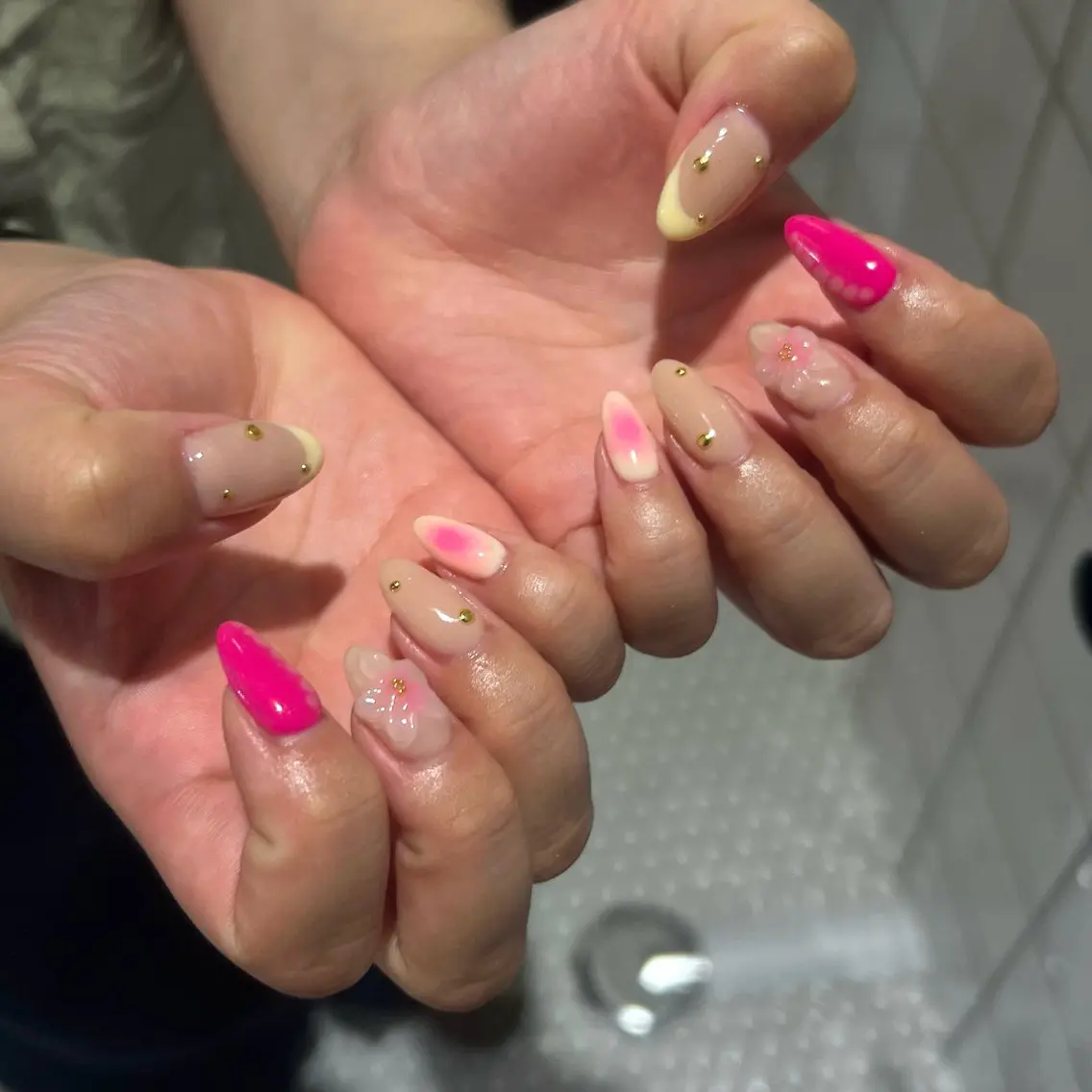ネイル ハンドネイル SHELLNAIL しおりのネイルデザイン