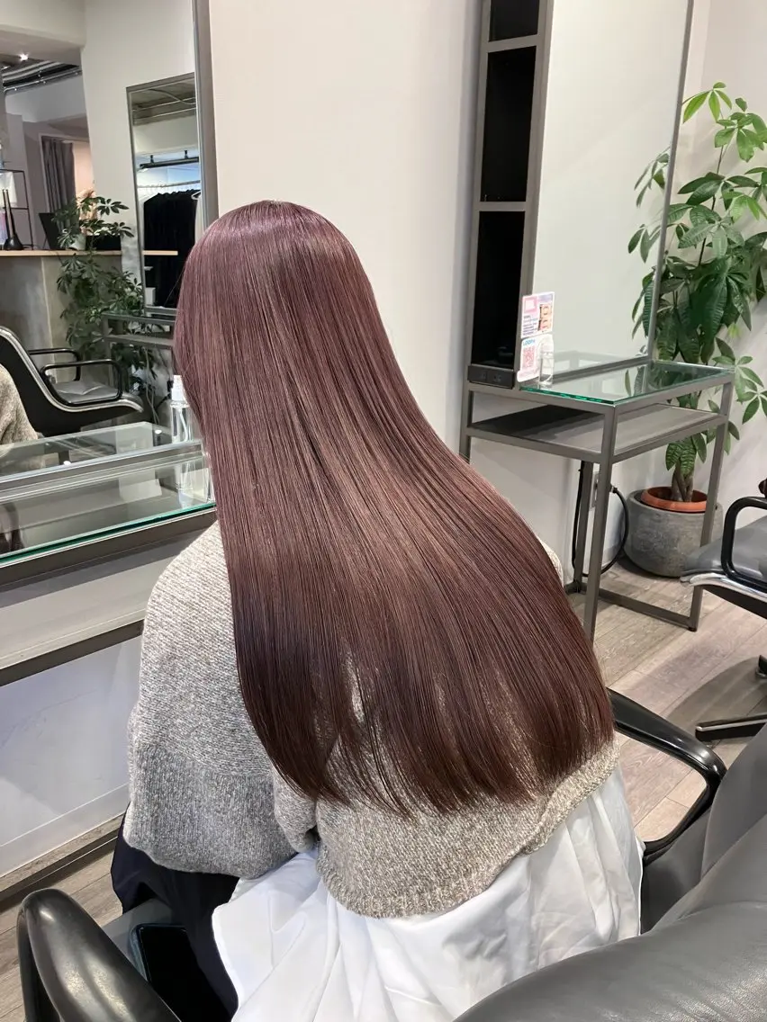 セミロング カラー ベージュカラー ブリーチ ラベンダーカラー ラベンダーベージュ 髪質改善/縮毛矯正 /美髪カラー/こてのヘアスタイル