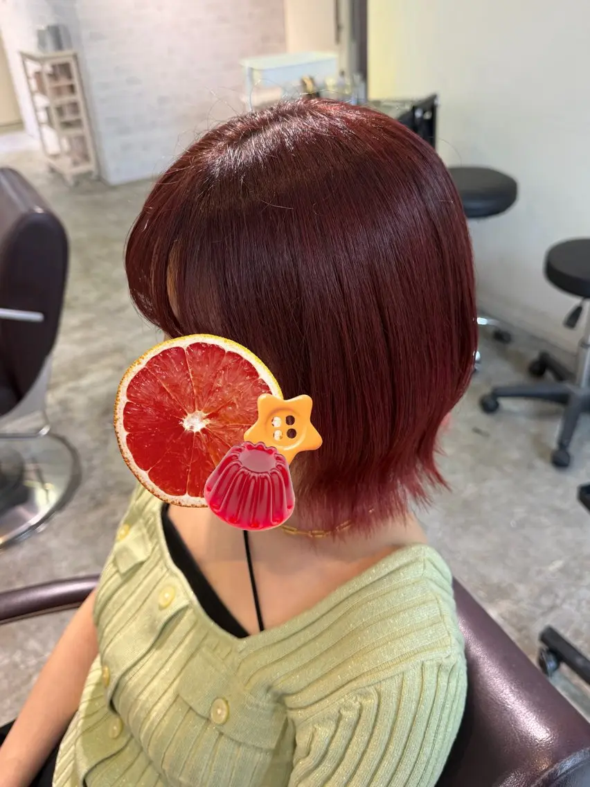 ショート ヘアカラー ユ ウカのヘアスタイル