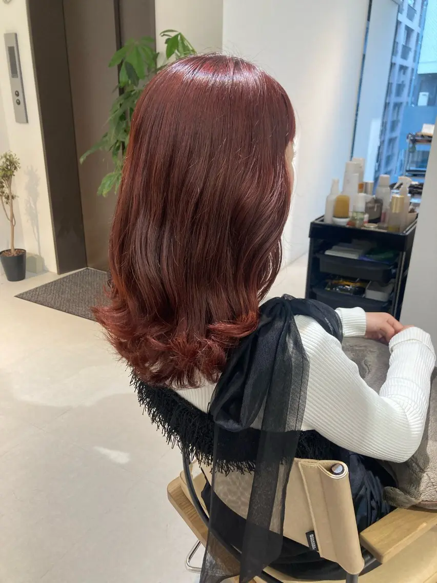 ミディアム ✨色持ちの良い艶 カラー✨蟹江真世のヘアスタイル