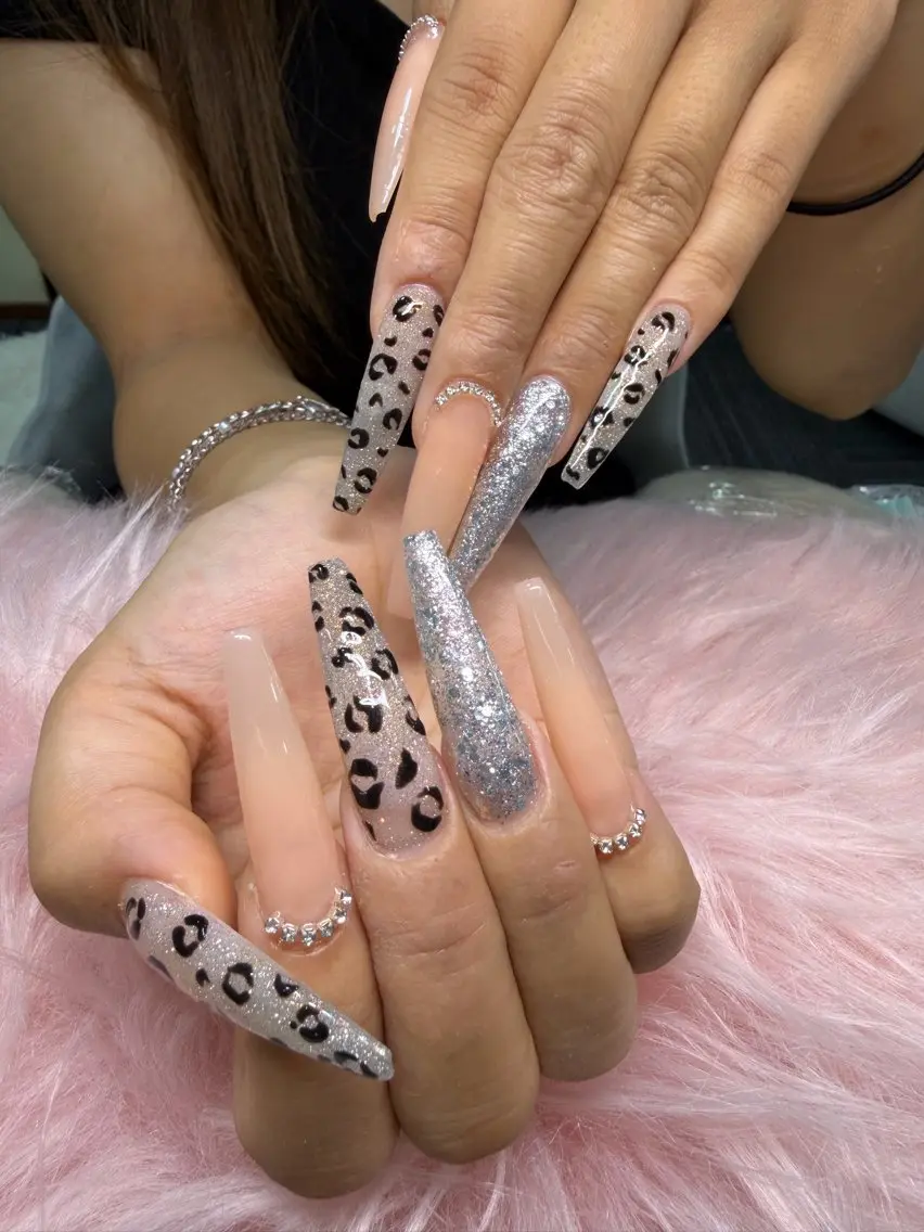 ネイル ハンドネイル HAPPI NAIL大国町のネイルデザイン
