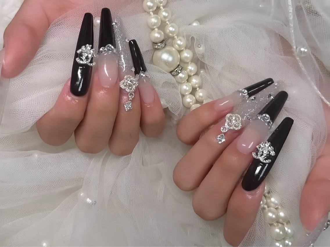 ネイル アートネイル ロングネイル スカルプネイル ネイルチップ ハンドネイル Rin Nail 新大久保店のネイルデザイン