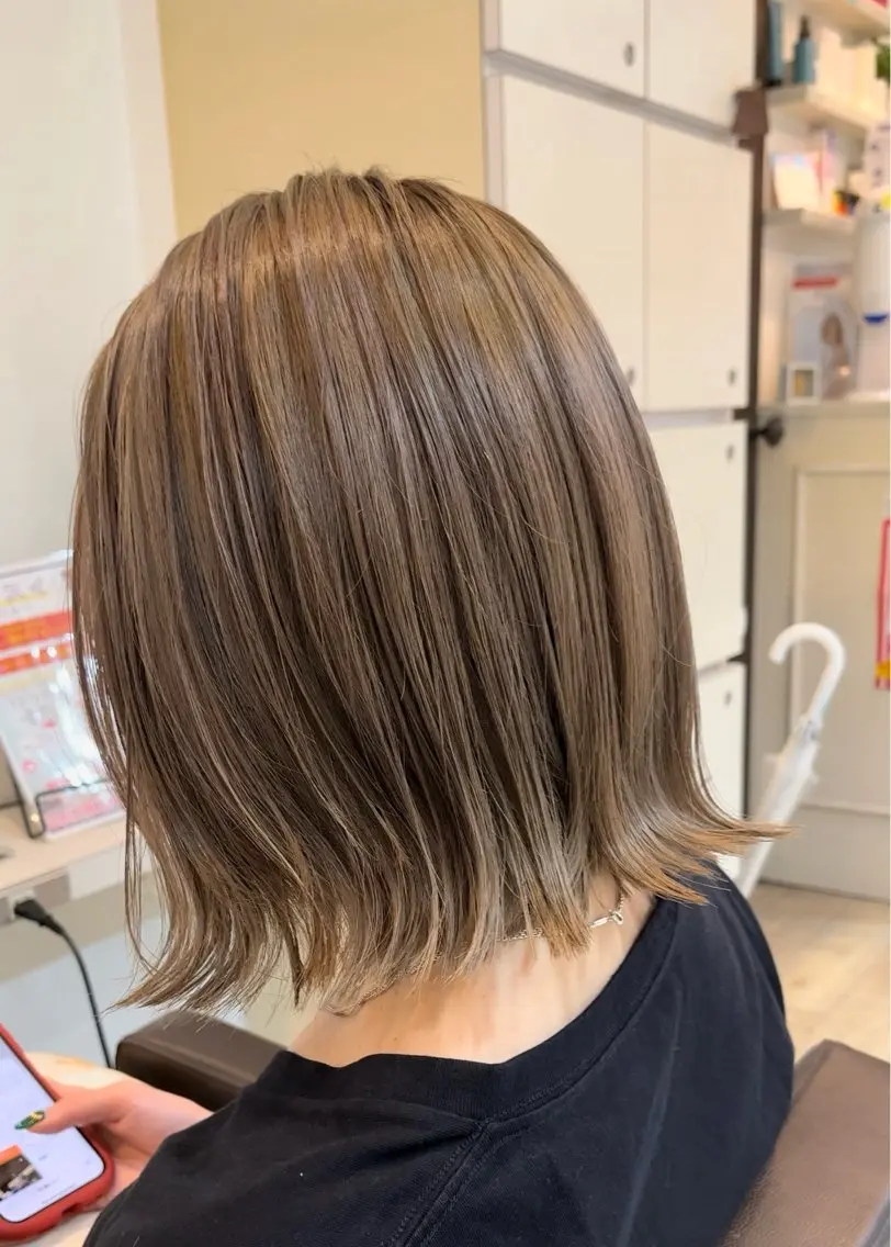 ショート ハイライト 髪質改善 レイヤーカット 🎖大人ショート🎖 河越守のヘアスタイル