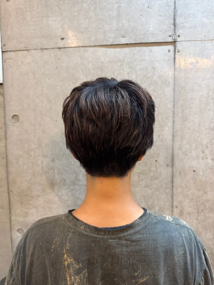 ショート ショートヘア 佐藤 百葉のヘアスタイル