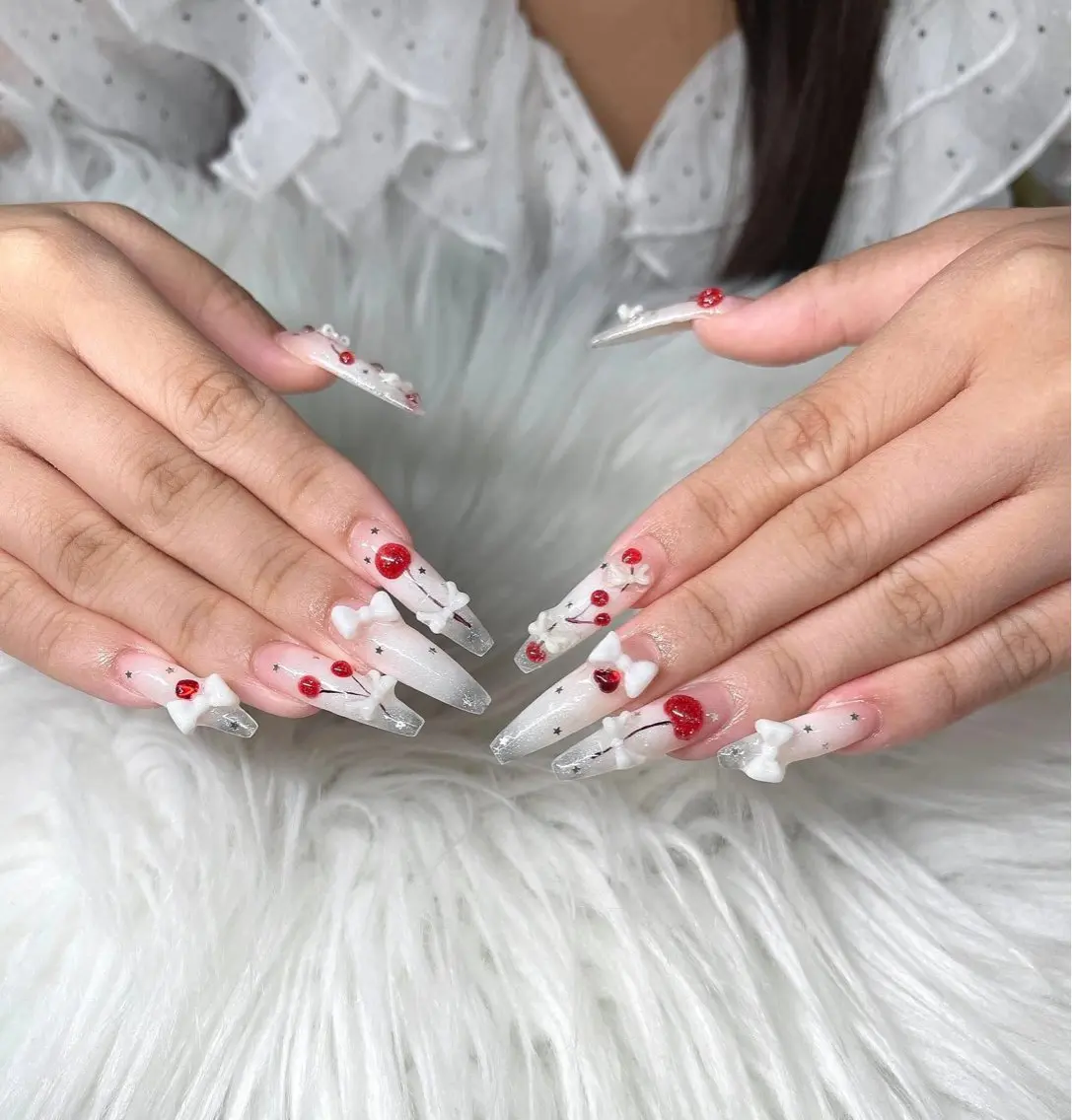 ネイル Lee Nailsのネイルデザイン