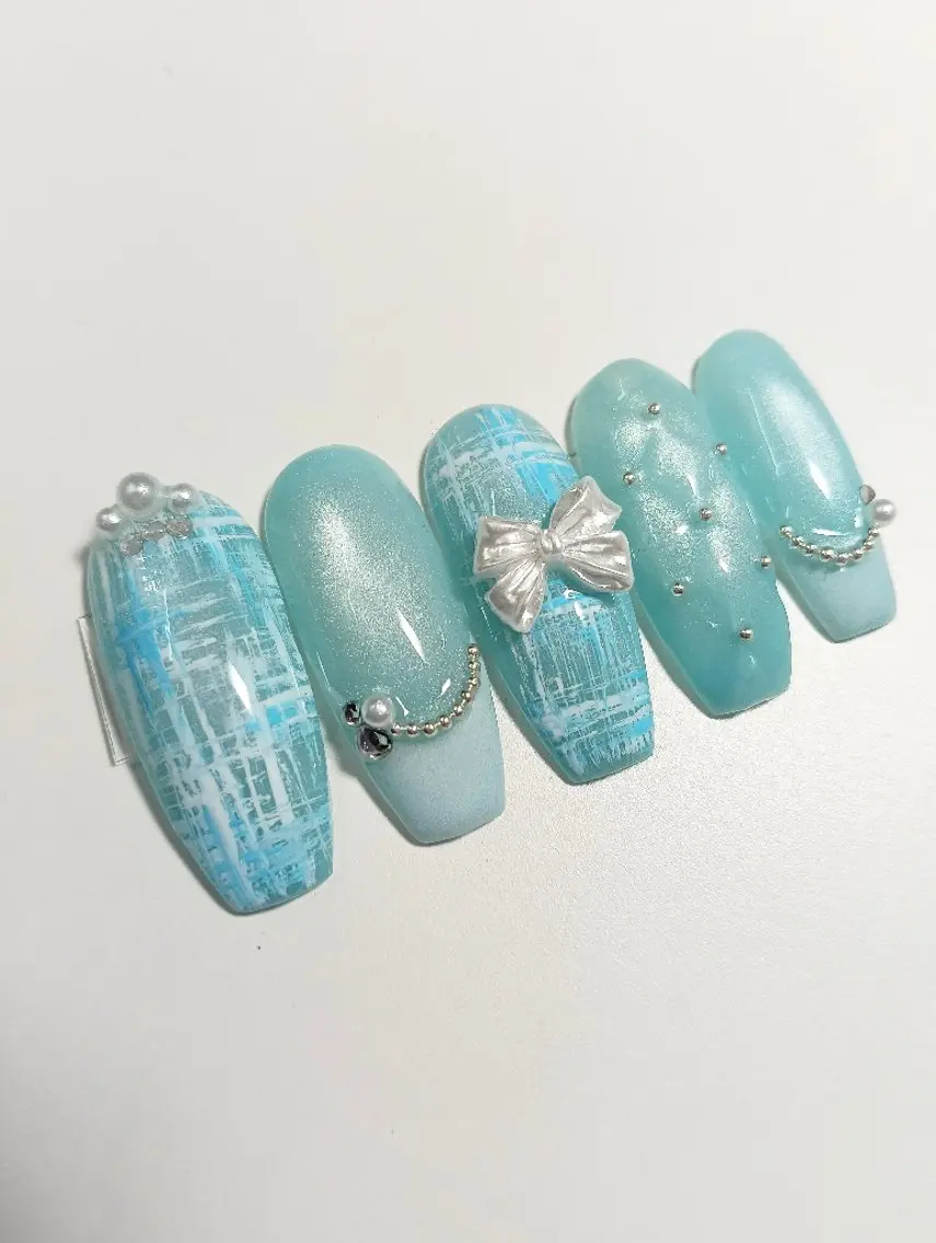 ネイル ハンドネイル 菫Nails🌝 夜間サロンのネイルデザイン