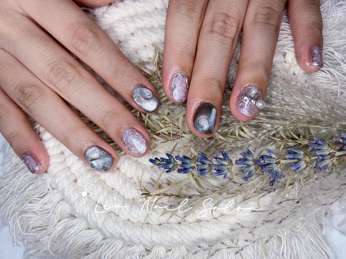 ショート カラー ネイル Le’a NailSalonのネイルデザイン