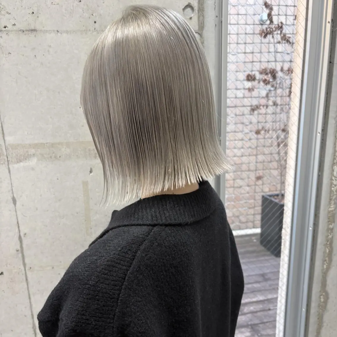 カラー ショート ブリーチ ケアブリーチ ハイトーンカラー シルバー ホワイトシルバー ヘアカラー トリートメント ♡韓国ヘア♡ ブリーチ✨ハイトーンのヘアスタイル