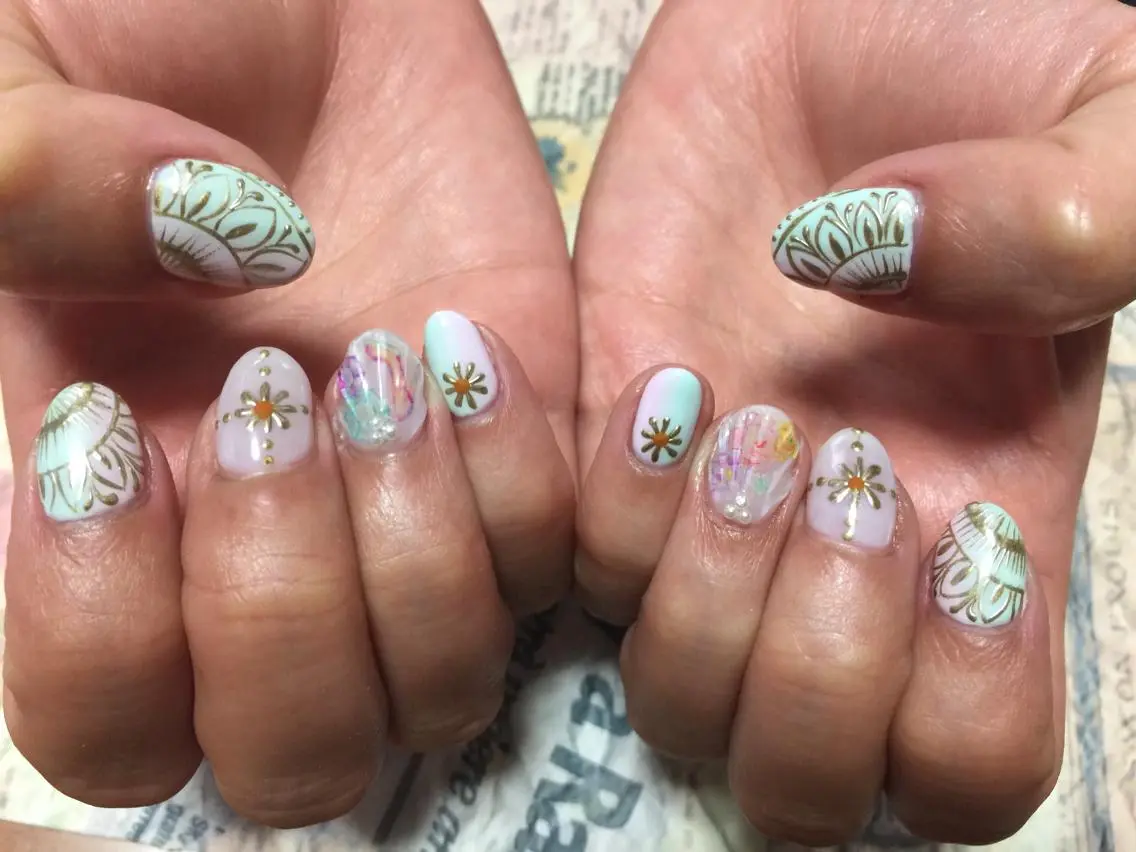 ネイル YÜA NAILのネイルデザイン