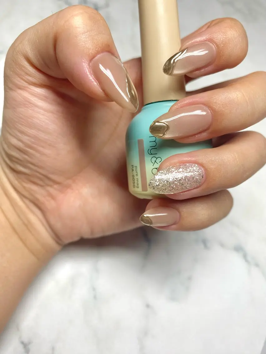 ネイル ミラーネイル ハンドネイル Nail salon BeBeのネイルデザイン
