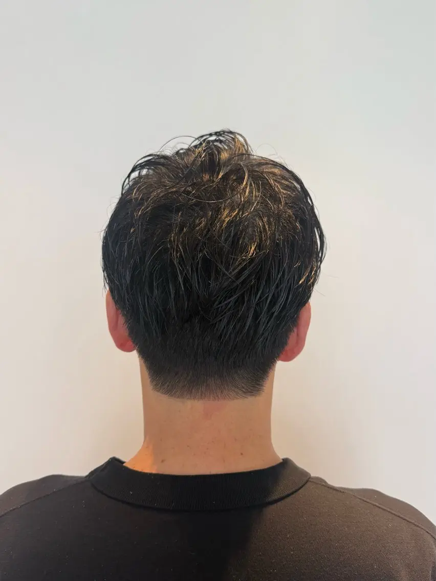 ショート カット 福永 縁のヘアスタイル