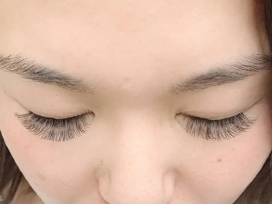 ✨LEDボリュームラッシュ100束オフ込み⚠️付け足し不可の写真