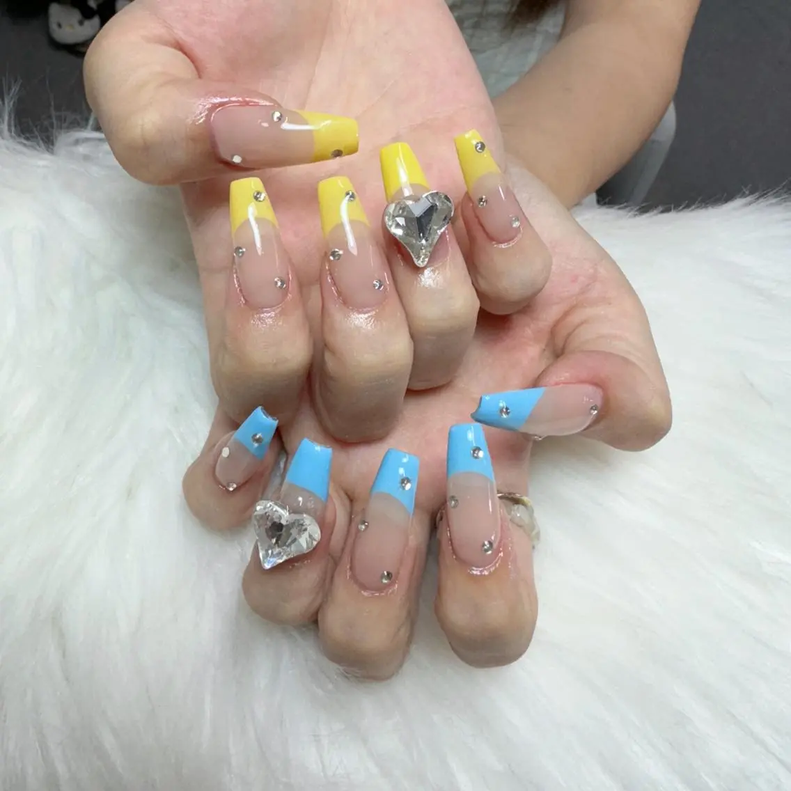 ネイル ハンドネイル 🎀nana🫧 ワンホンネイル🎀のネイルデザイン