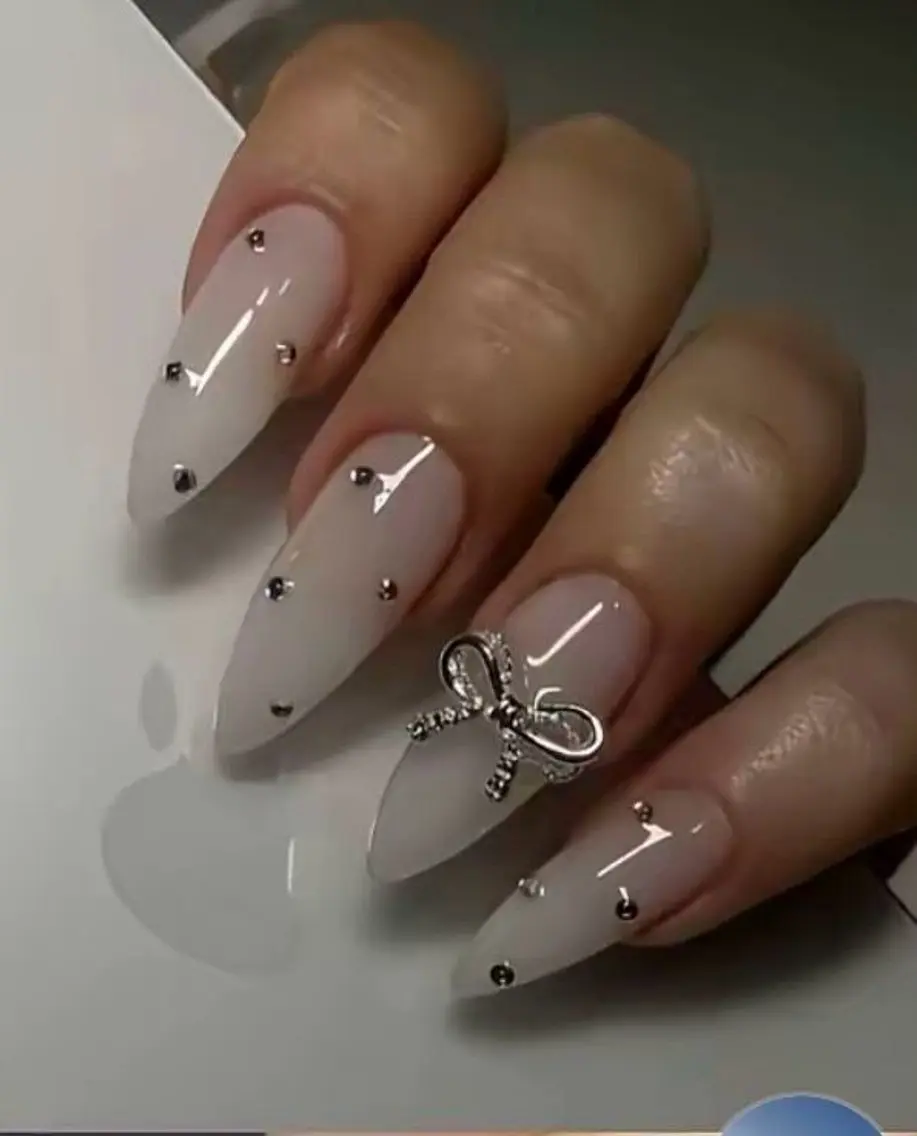 ネイル 長さ出し フレンチネイル グラデーション 韓国ネイル マグネットネイル その他(ネイル) BT HEAVEN nailのネイルデザイン