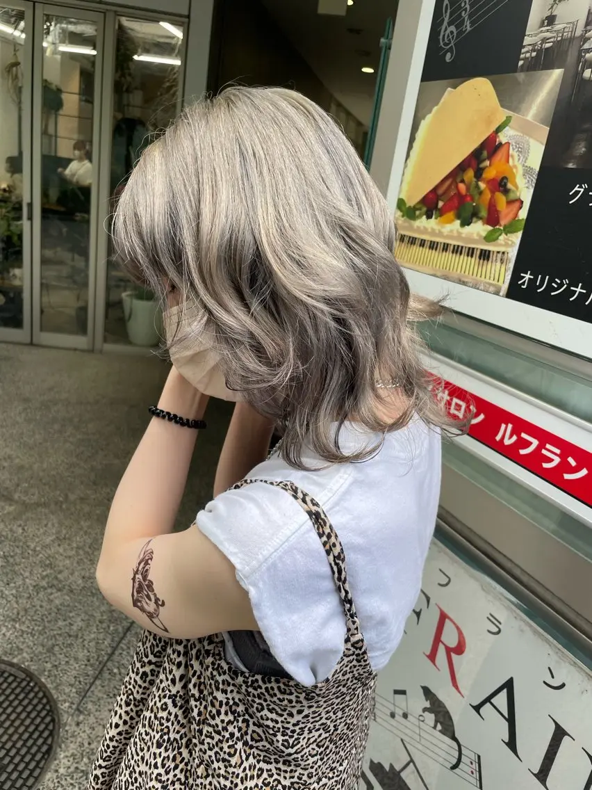 ミディアム カラー 🌈レイヤーカット/ /吉田悟志🌈のヘアスタイル