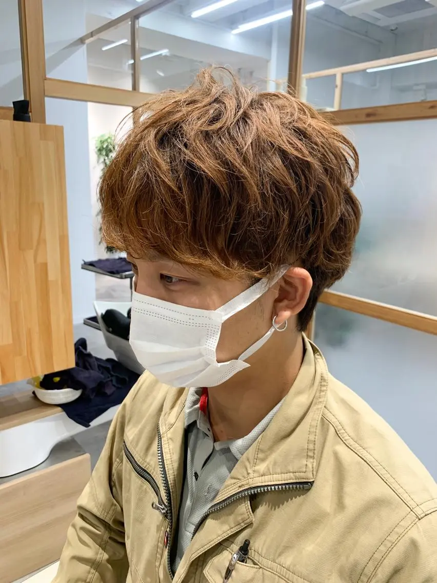 【men's完全変身】　men'sカット+パーマ+トリートメントの写真