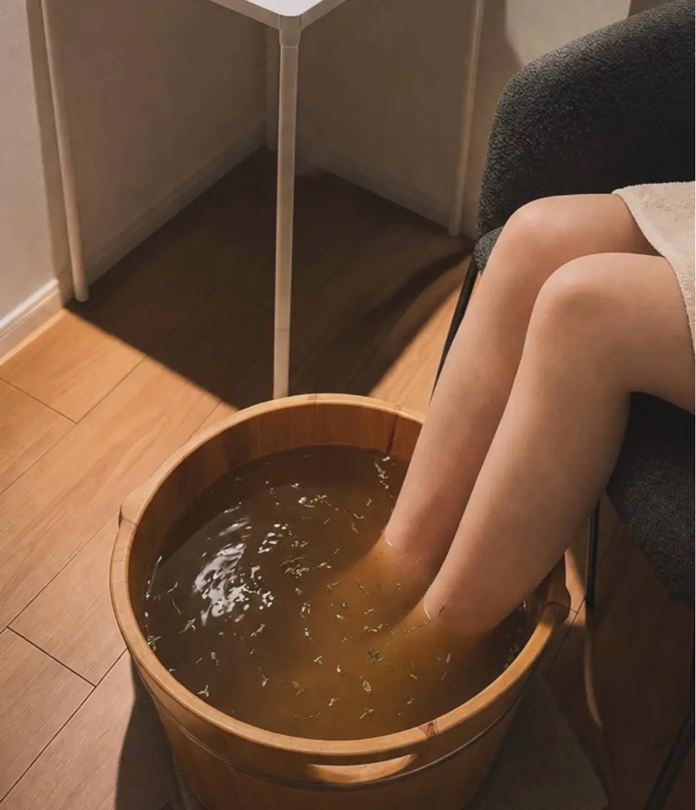 整体｜リンパ｜足つぼ ｜よもぎ蒸し｜足薬湯のエステ・リラクイメージ