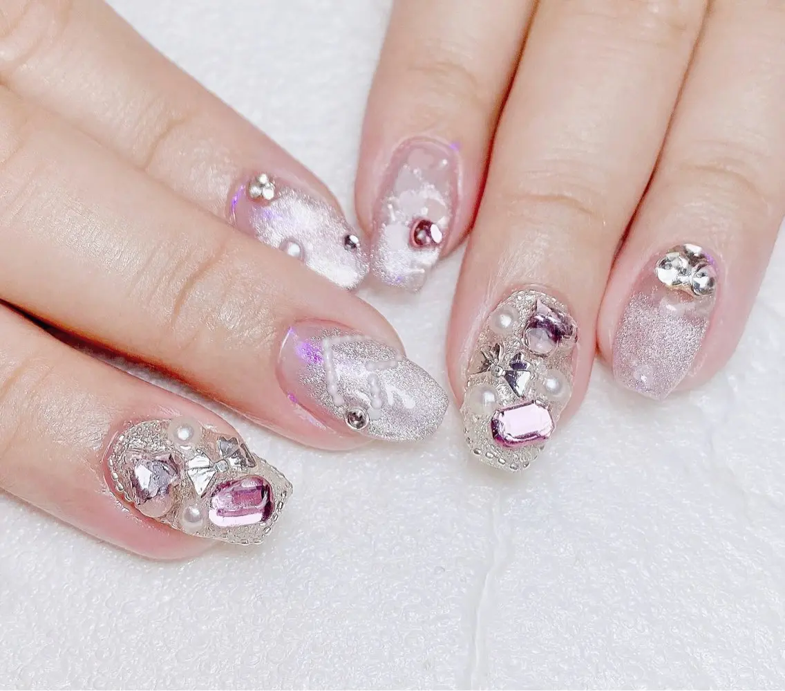 ネイル オーロラネイル ガーリー キラキラネイル 持ち込み ワンホンネイル Nail Salon K 🧸美爪育成のネイルデザイン