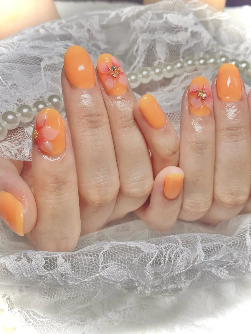🌺💗ワンカラー+フラワーパーツ4本🌼✨【オフ込み】の写真