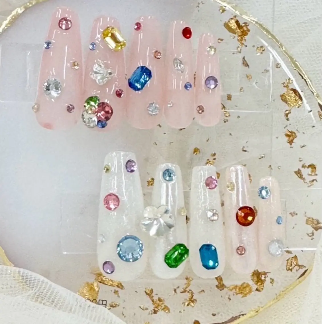 ネイル アートネイル フットネイル フレンチネイル ガラスフレンチ グラデーション Queeens nailのネイルデザイン