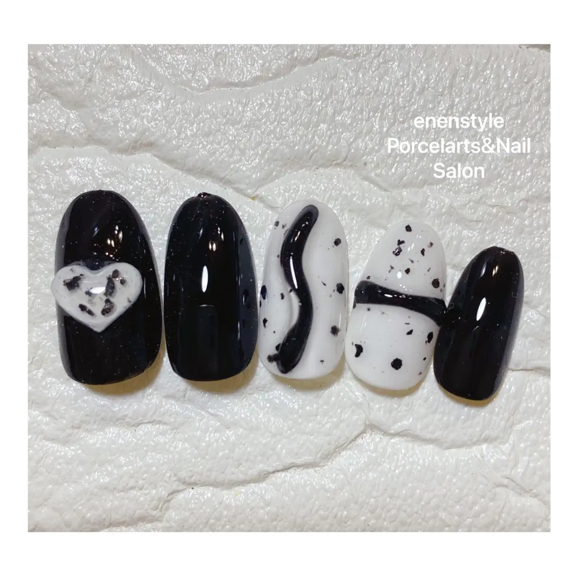 ミディアム ネイル 🐾enen style 🐾のネイルデザイン