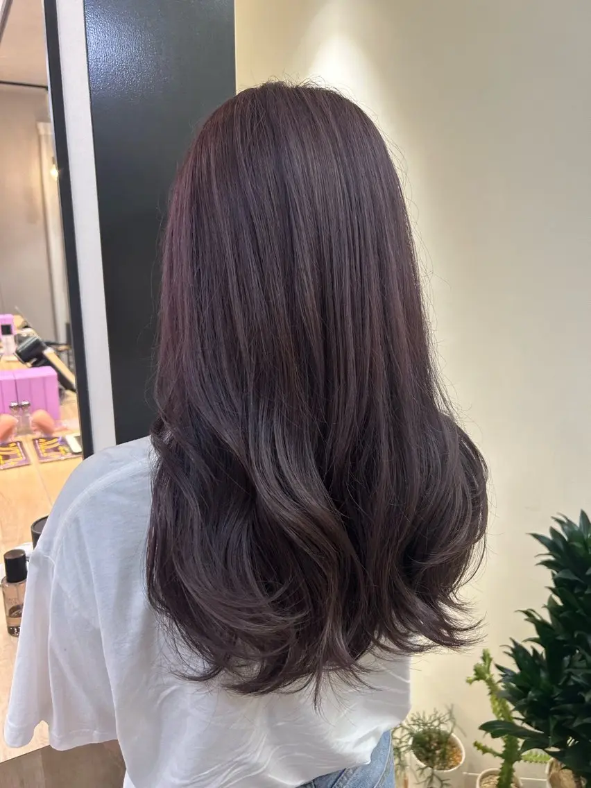 ロング カラー ブリーチ ラベンダーカラー カット ヘアカラー トリートメント hubhair レイヤー/透明感のヘアスタイル