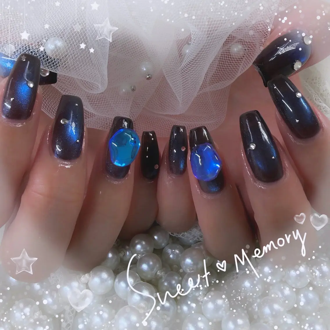 ネイル チークネイル フレンチネイル ガーリー ガラスフレンチ グラデーション ハンドネイル Chill Nailsalonのネイルデザイン