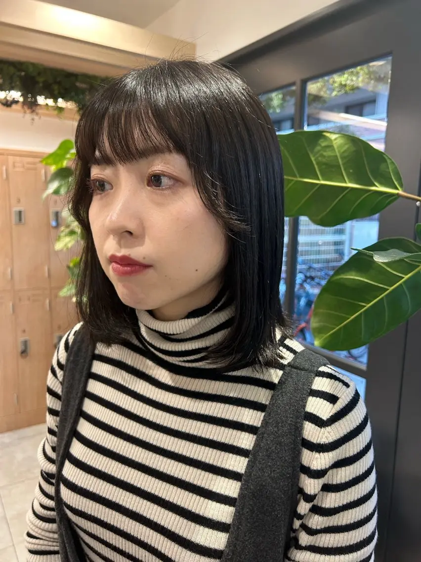 ミディアム ヘアカラー 透明感カラー レイヤー/むつきのヘアスタイル