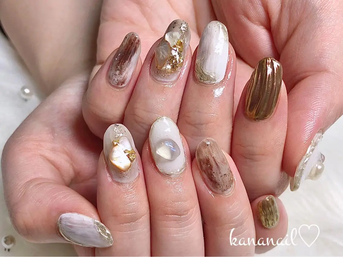 ネイル ミディアムネイル ニュアンスネイル kananail🎀 桜木町ネイルのネイルデザイン