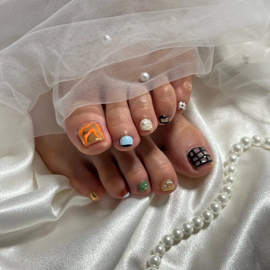 ネイル フットネイル Yuna 𝝑𝝔*.+゚のネイルデザイン