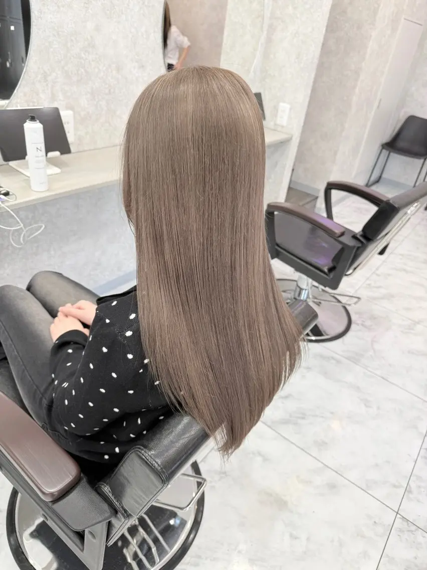 ロング カラー 🌺ハイトーン🌺 矢葺 なぎさ🌺🌺のヘアスタイル
