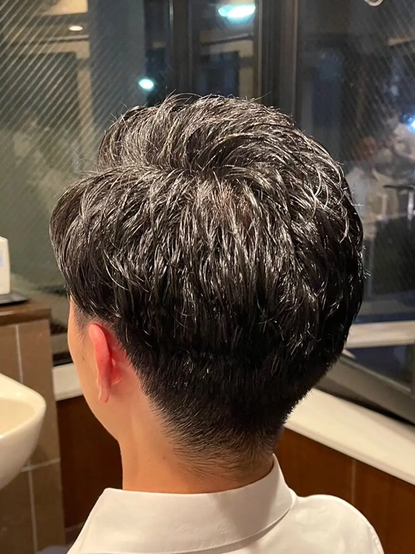 ショート パーマ 長谷川 真那のヘアスタイル