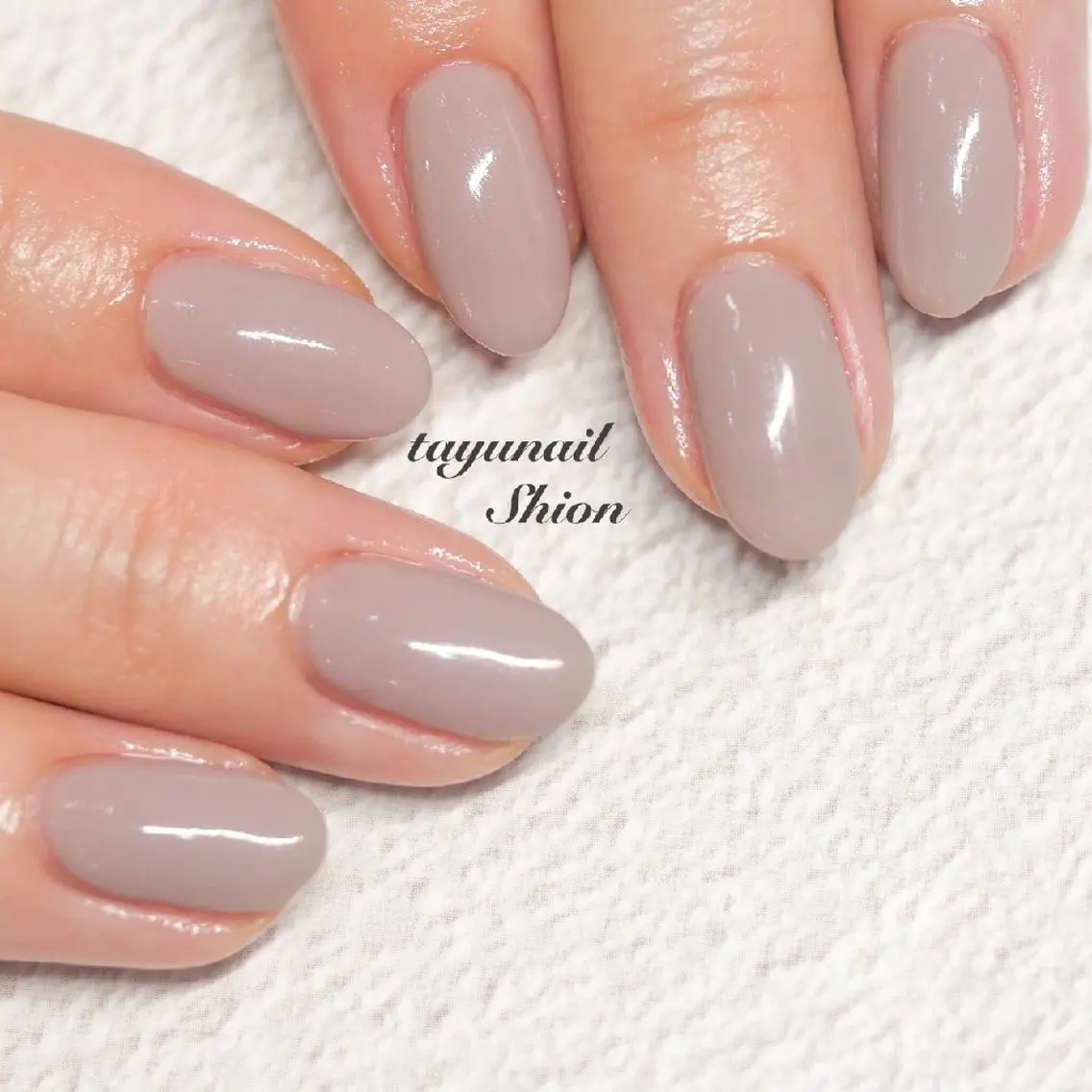 ネイル ブルー ジェルネイル ワンカラーネイル パラジェル シンプルネイル ネイルサロン 【たゆnail】のネイルデザイン
