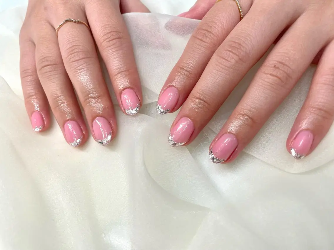 ネイル フレンチネイル ガラスフレンチ ピンク salon te.のネイルデザイン