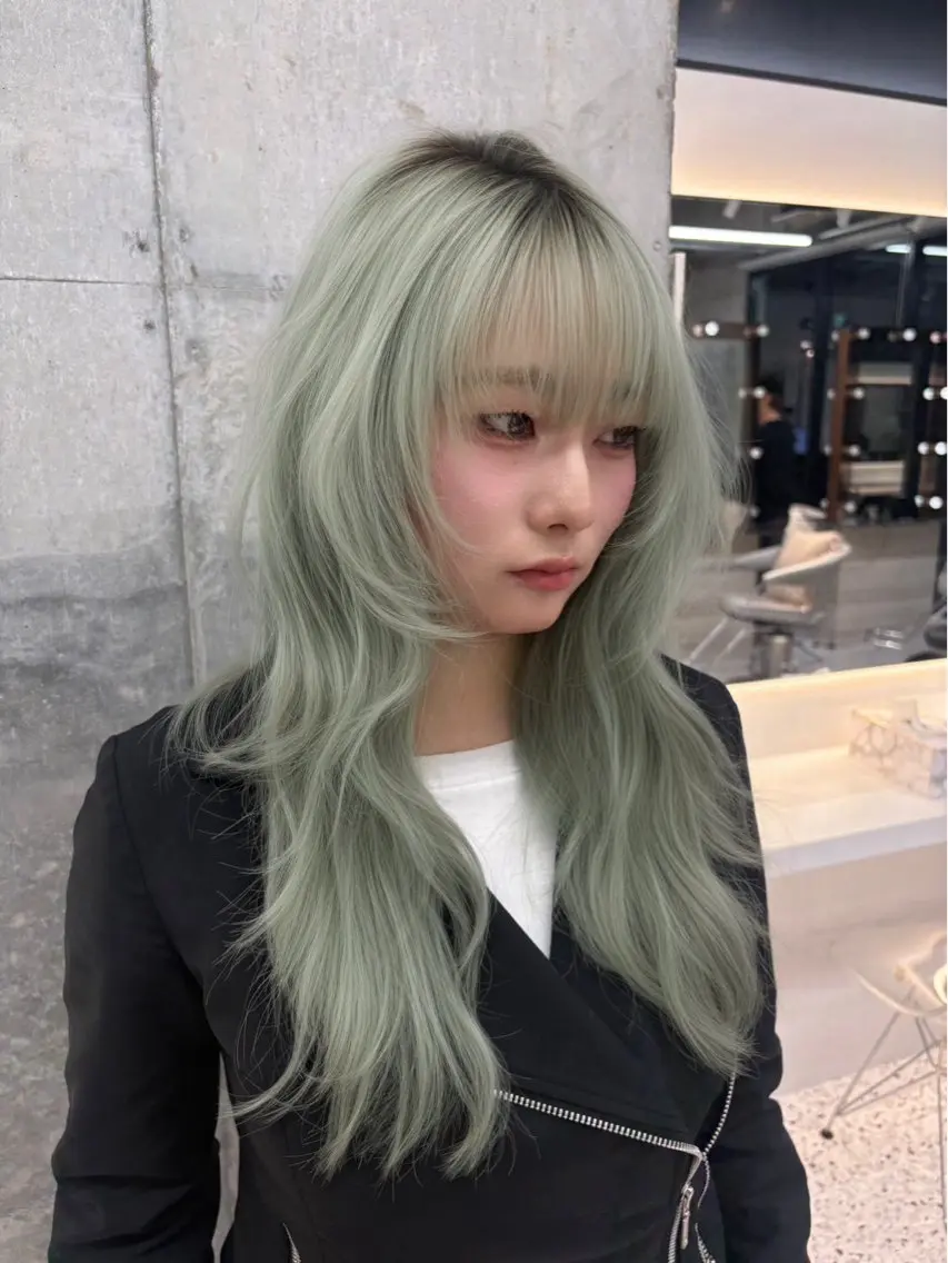 ロング ハッシュカット ハイレイヤー レイヤーカット Yuta✂︎ 韓国レイヤー🪽のヘアスタイル