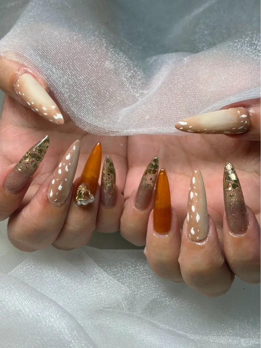 ネイル Queennail 北堀江megumiのネイルデザイン