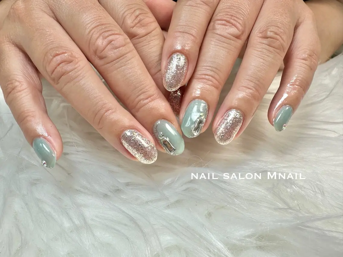 ネイル Mnail ちひろのネイルデザイン