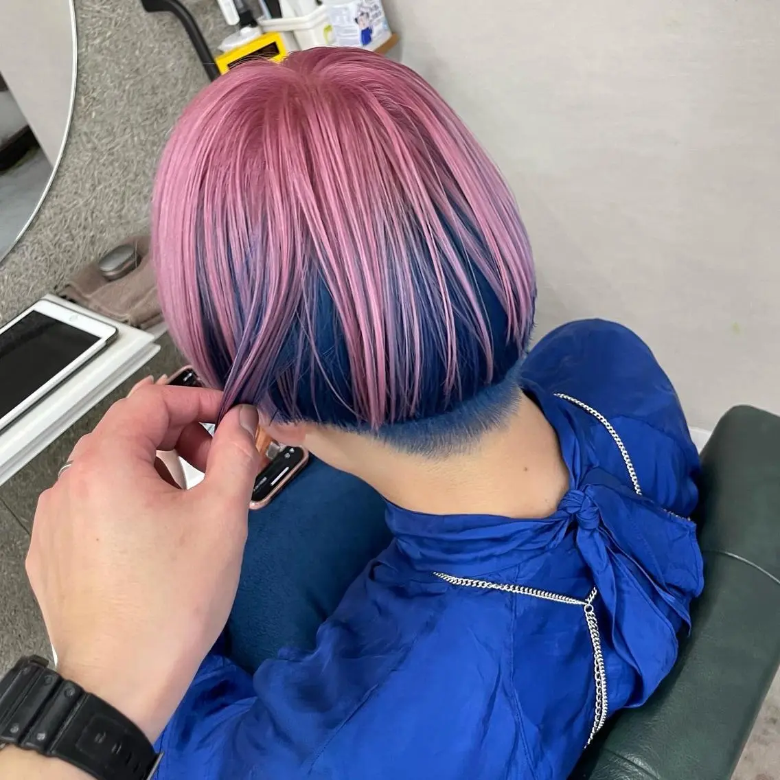 ショート カラー メンズ ヘアカラー トリートメント Lull1人美容室 バレイヤージュのヘアスタイル