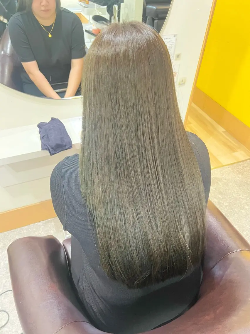 ロング 山崎 まな🦋🫧のヘアスタイル