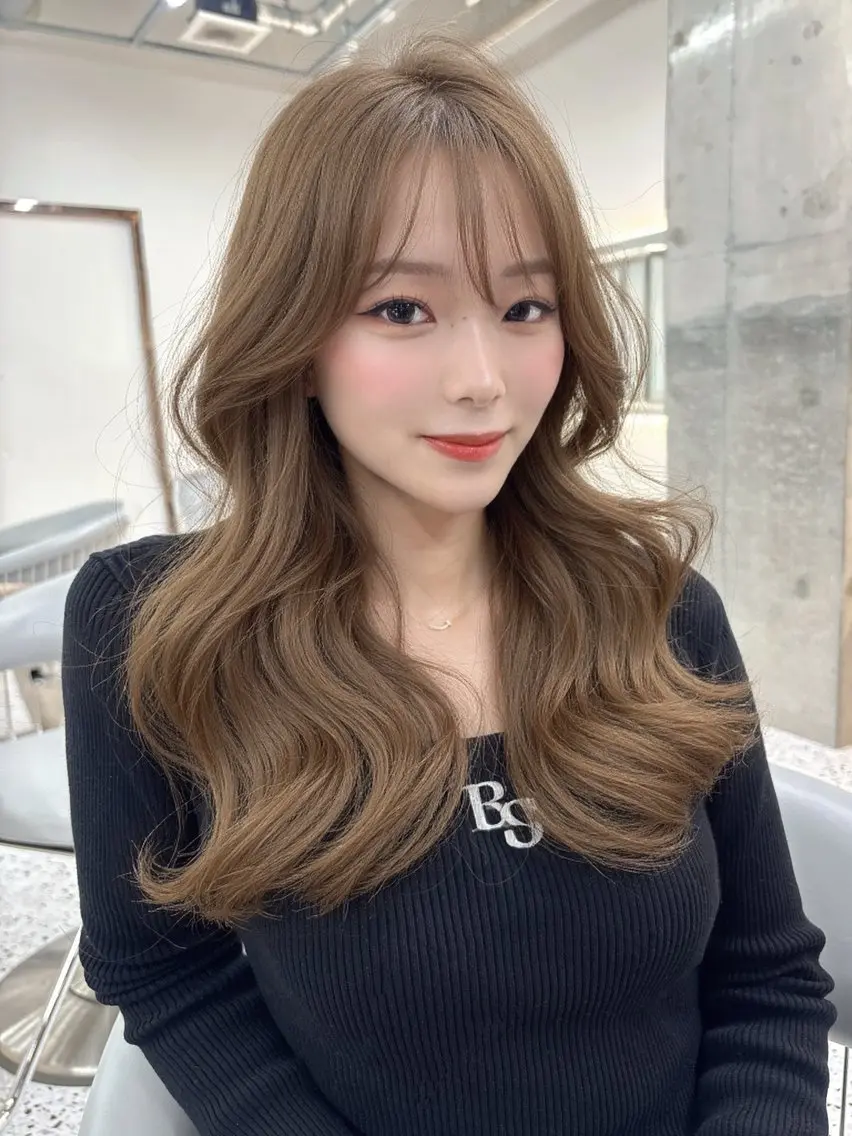 セミロング ヘアカラー トリートメント 🎀ダブルカラー/ 透明感カラー/翼🎀のヘアスタイル
