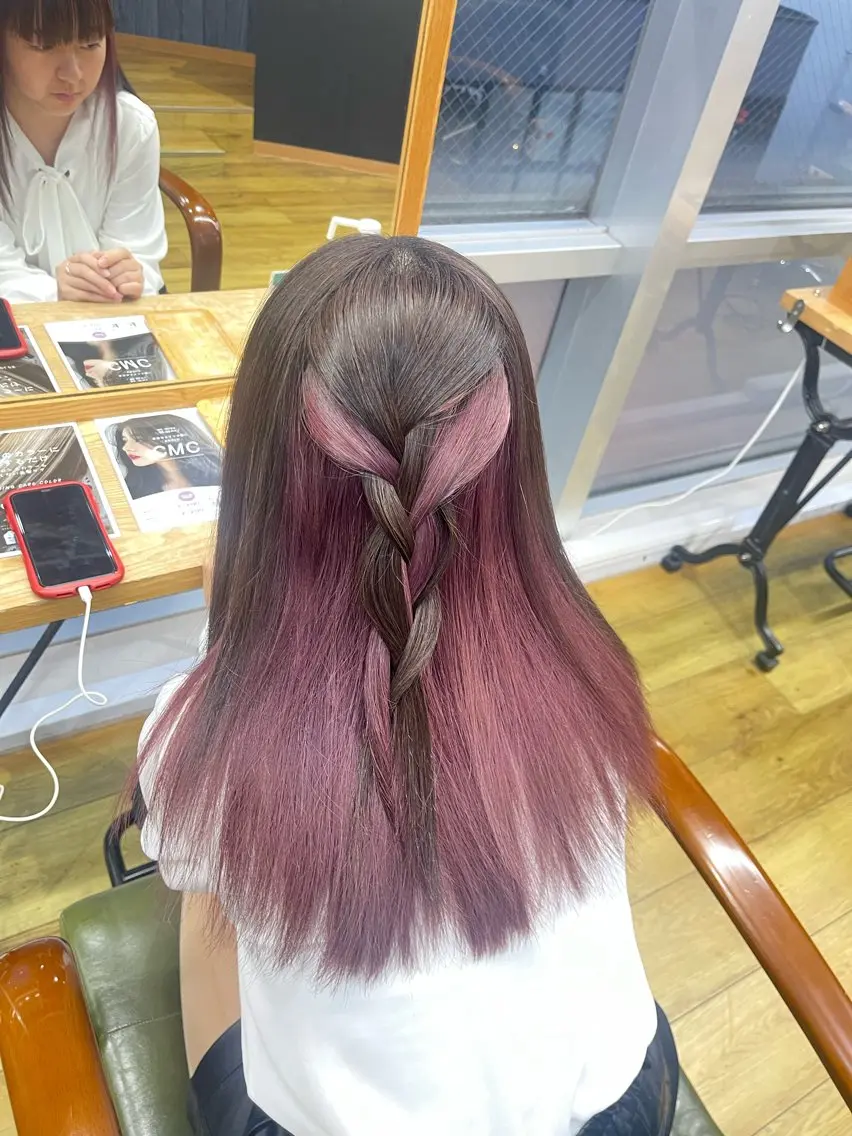 セミロング カラー ピンクカラー ヘアカラー トリートメント 🪽はづき🫧 簡単垢抜けカラー🪽のヘアスタイル