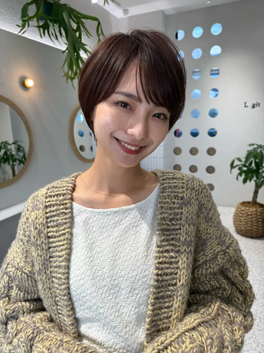 ショート 白髪ぼかしマイスター 🫧shuri🫧のヘアスタイル
