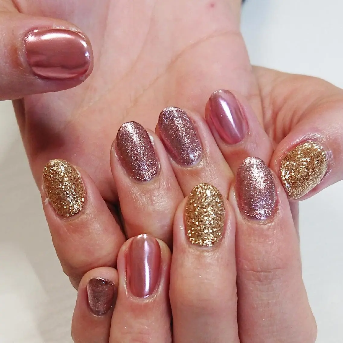 ネイル ゴージャス ラメ(グリッター) ミラーネイル ハンドネイル Lilith Nailのネイルデザイン