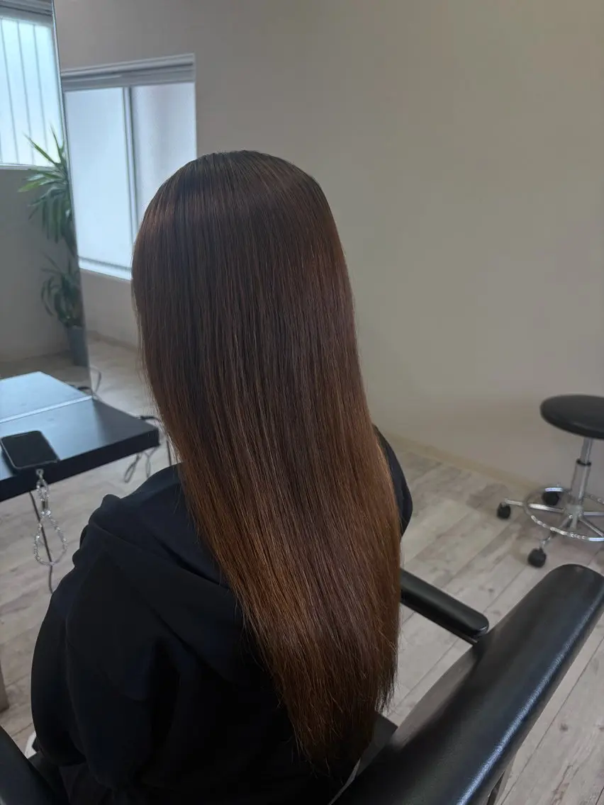 ミディアム TIDEHAIR 志羽のヘアスタイル