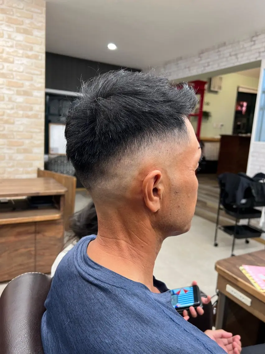 ショート メンズ 竹内 翼のヘアスタイル