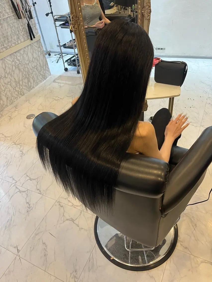 ロング エクステ ケアブリーチ&シール エクステの店和田翔莉のヘアスタイル